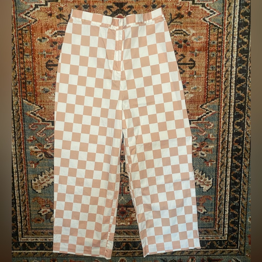 Tan & White Checkered Wide Leg Pant